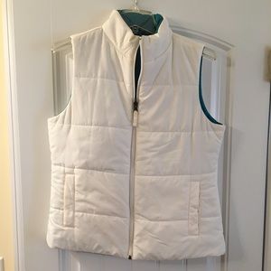 Reversible puffer vest!
